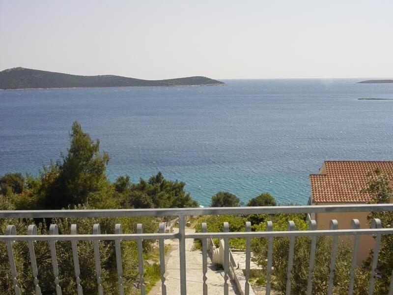 Apartments Mil - 80M From The Sea Sevid Luaran gambar