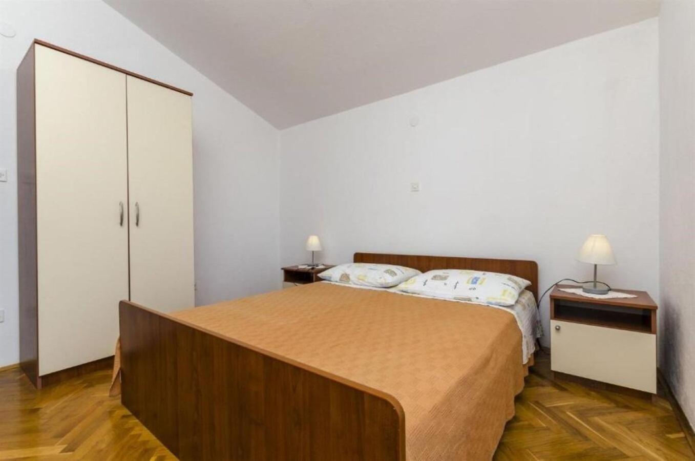 Apartments Mil - 80M From The Sea Sevid Luaran gambar